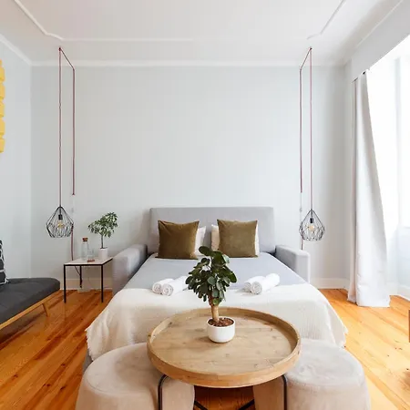 Apartment Lovely In Downtown Near Praca Da Figueira *